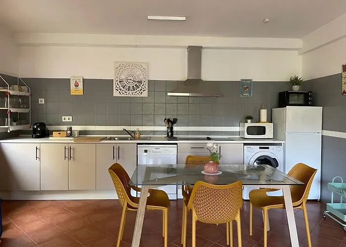 Quinta Nova 107 شقة *